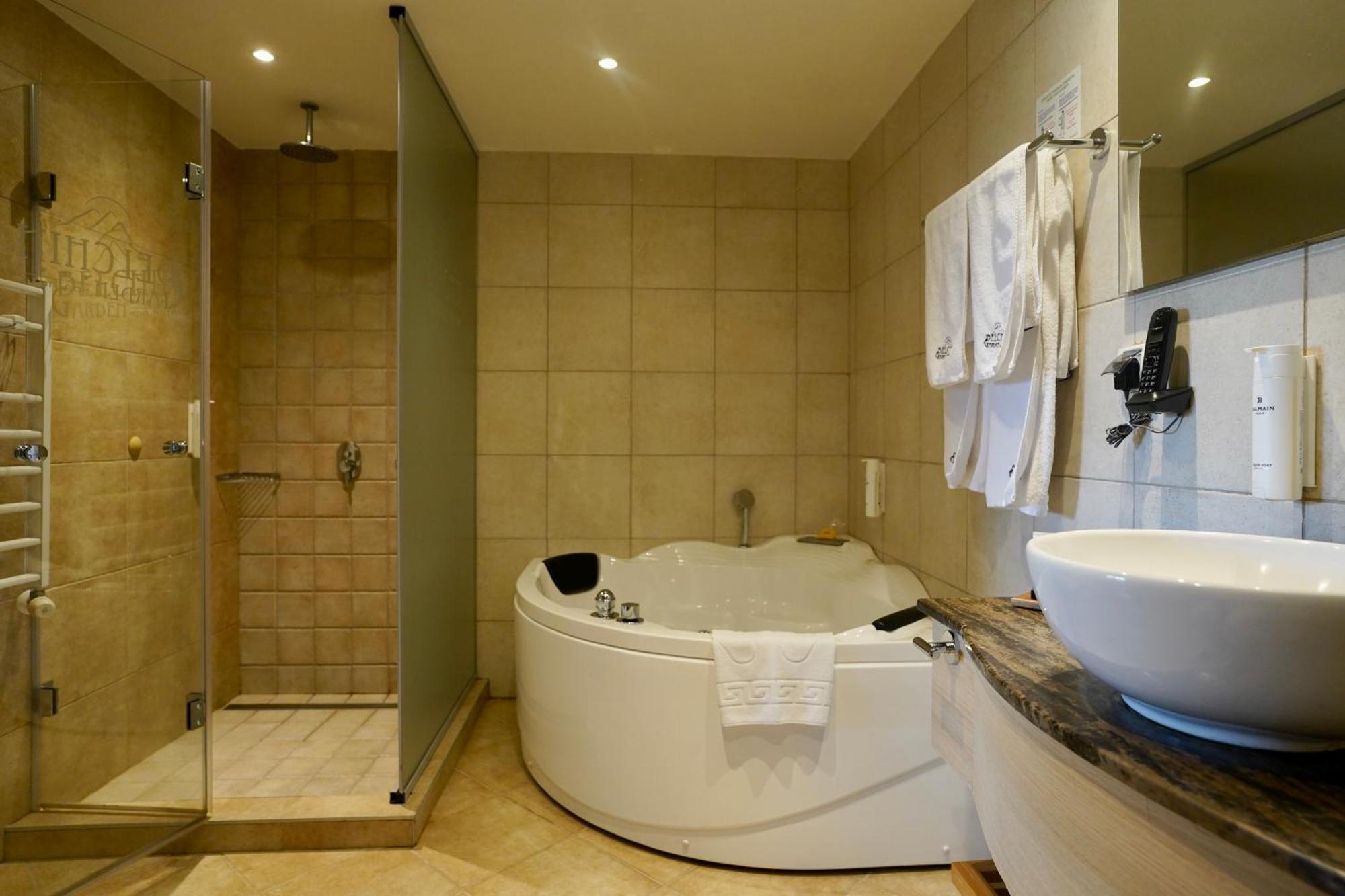 Belchin Garden Spa&Wellness Luaran gambar